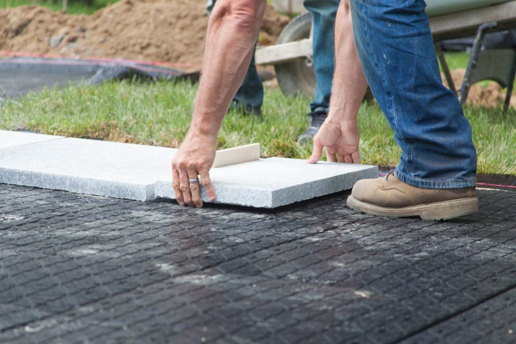 мощение гранита